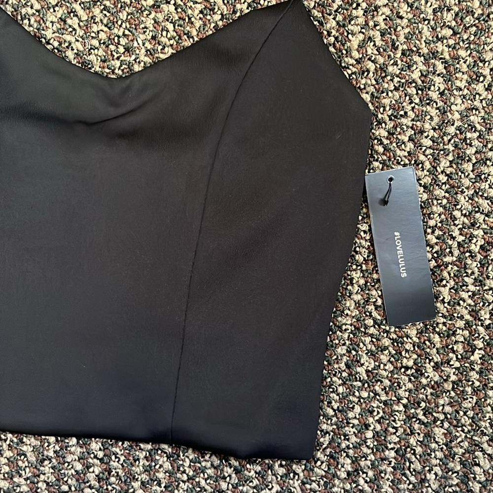 NWT Lulu’s Top - Picture 2 of 3